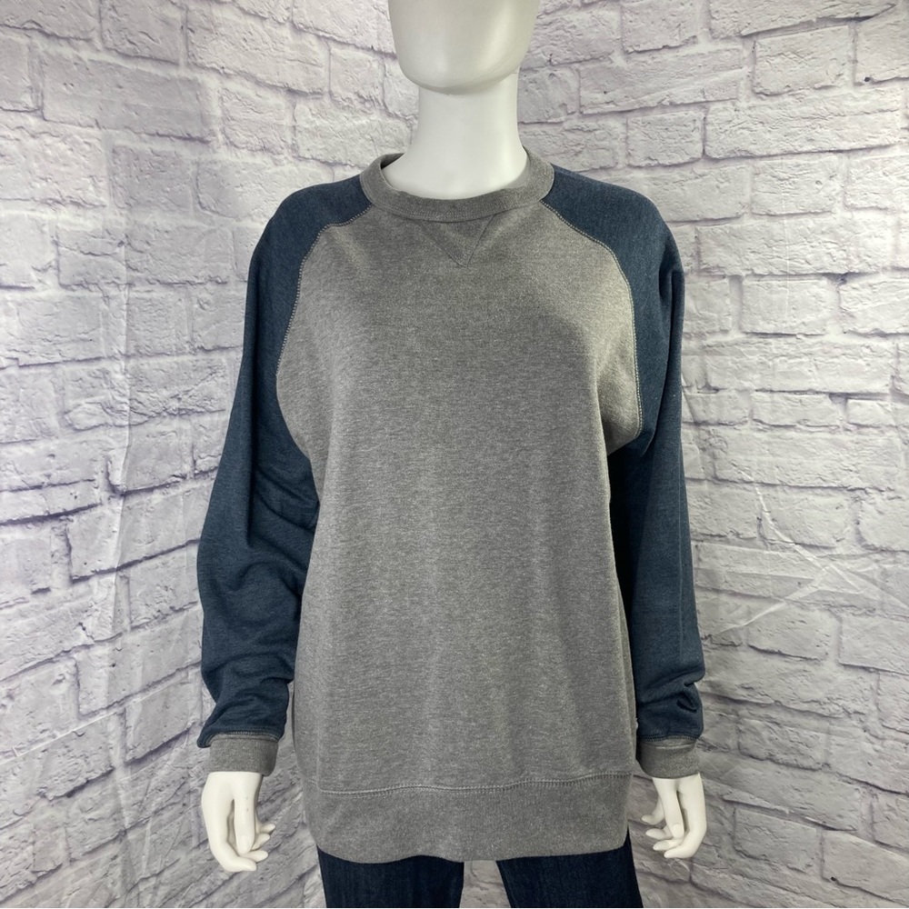 Alta Gracia‎ unisex pullover sweatshirt